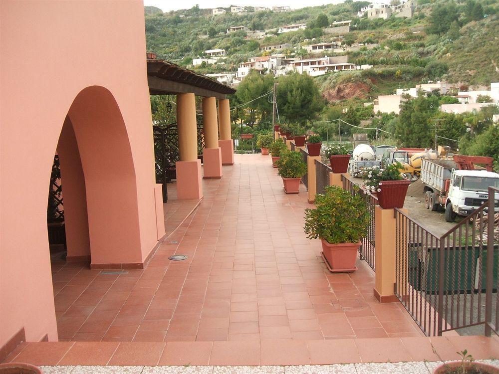 Hotel Villa Cute - Hvc Lipari  Eksteriør billede
