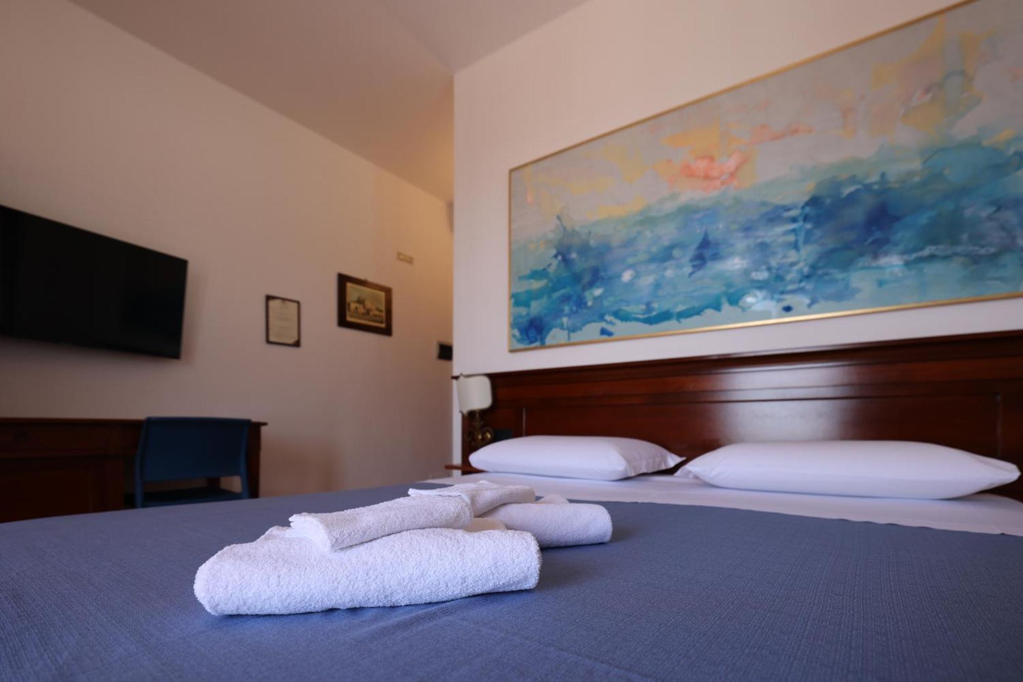 Hotel Villa Cute - Hvc Lipari  Eksteriør billede