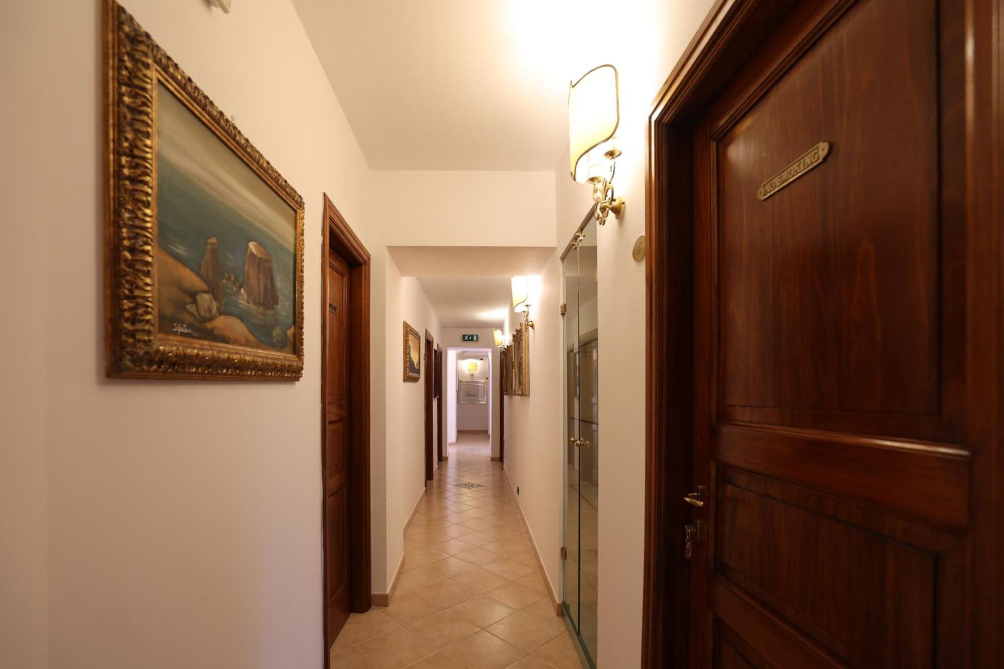 Hotel Villa Cute - Hvc Lipari  Eksteriør billede