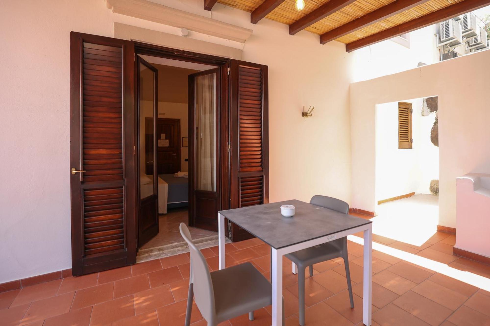 Hotel Villa Cute - Hvc Lipari  Eksteriør billede