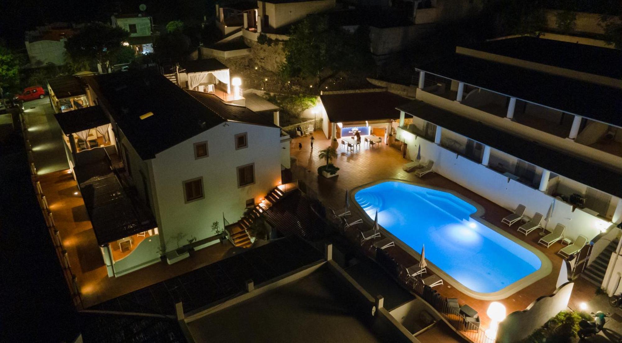 Hotel Villa Cute - Hvc Lipari  Eksteriør billede