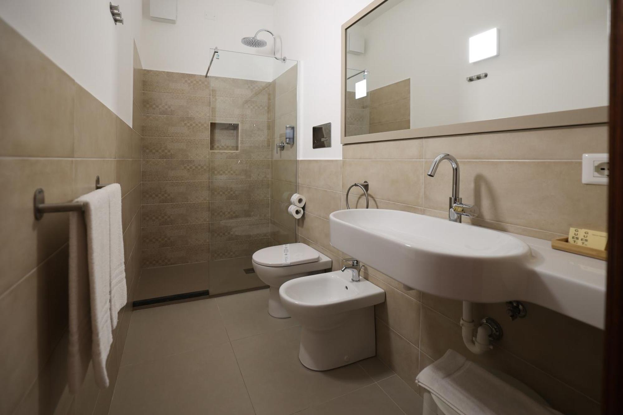 Hotel Villa Cute - Hvc Lipari  Eksteriør billede