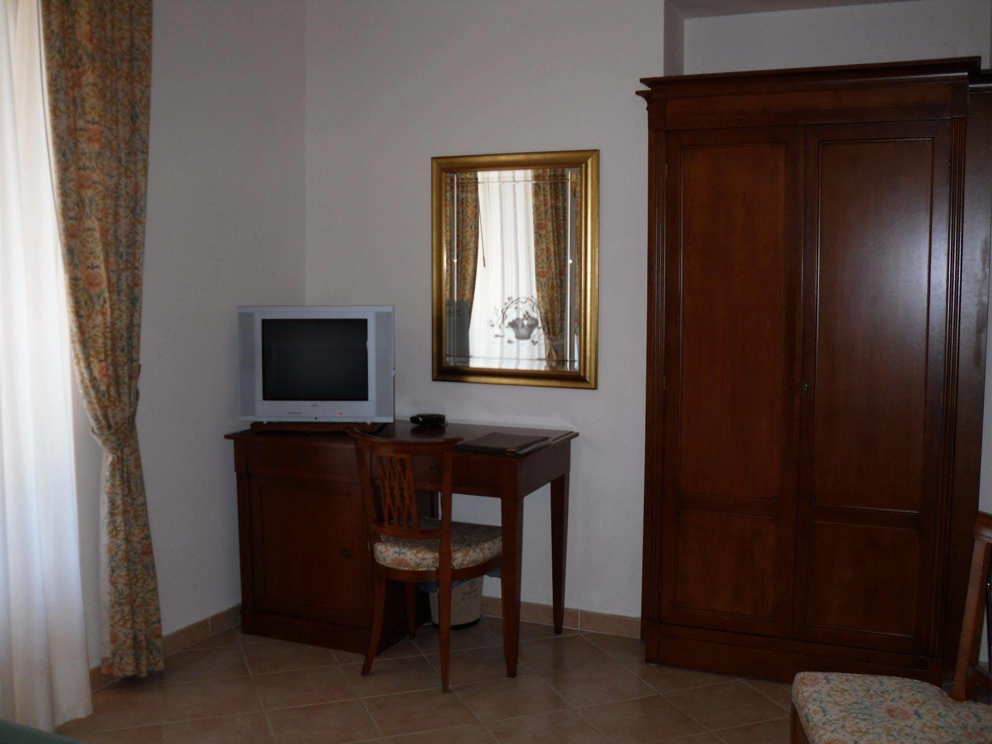 Hotel Villa Cute - Hvc Lipari  Eksteriør billede
